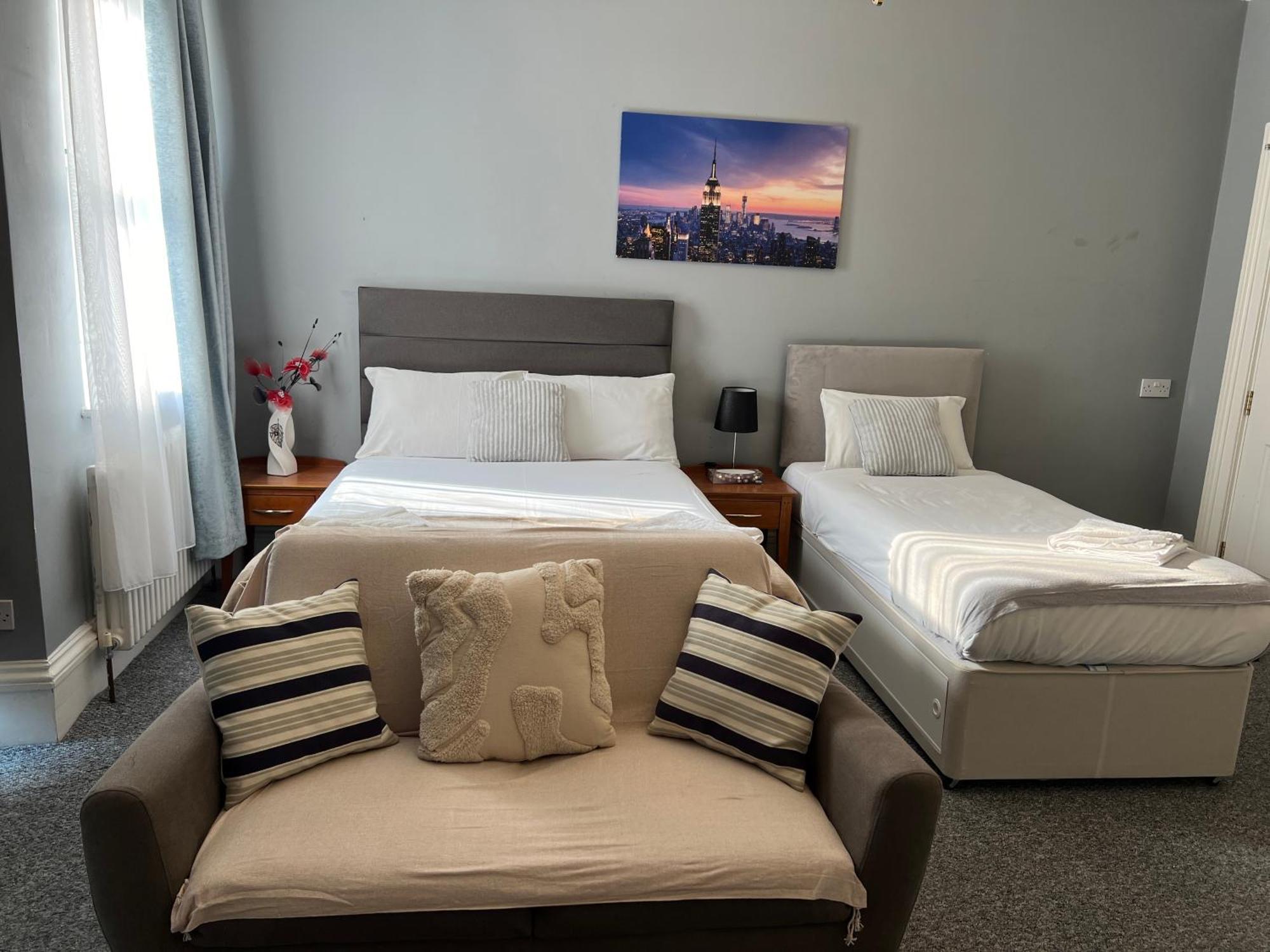 Regent Hotel อีสต์บอร์น ภายนอก รูปภาพ
